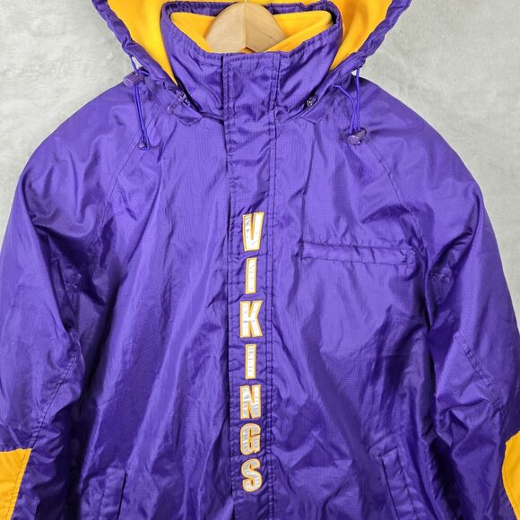 Vintage Minnesota Vikings NFL G-iii Jacket Men's Large Purple Hooded Insulated - Picture 3 of 16